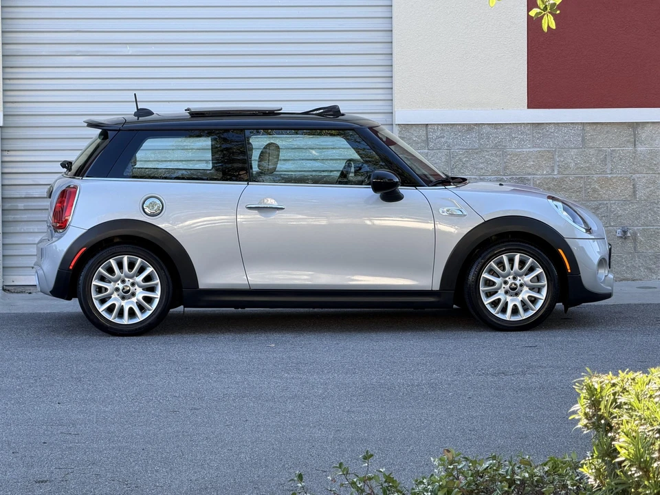 2014 Mini Mini Cooper S 3rd Gen - Image 17 of 31