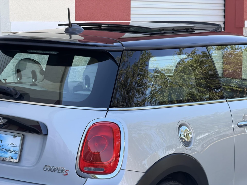 2014 Mini Mini Cooper S 3rd Gen - Image 27 of 31