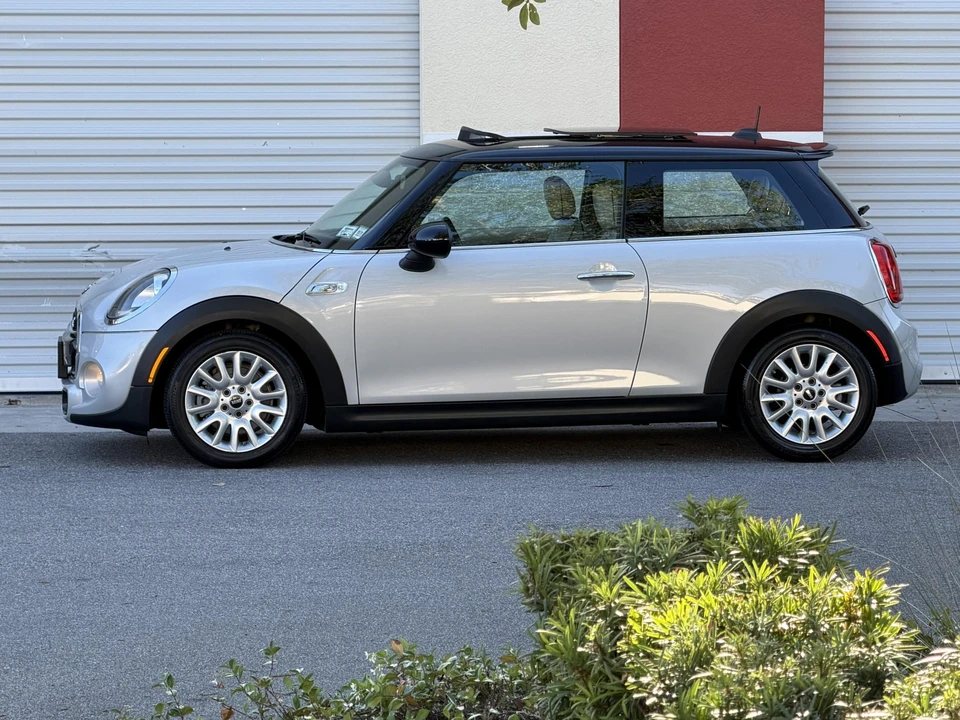 2014 Mini Mini Cooper S 3rd Gen - Image 7 of 31