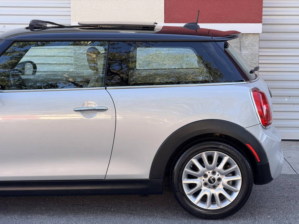 2014 Mini Mini Cooper S 3rd Gen - Image 24 of 31