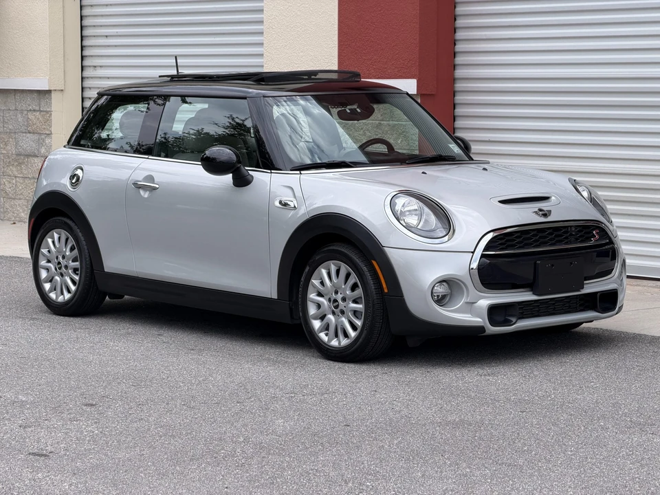2014 Mini Mini Cooper S 3rd Gen - Image 18 of 31