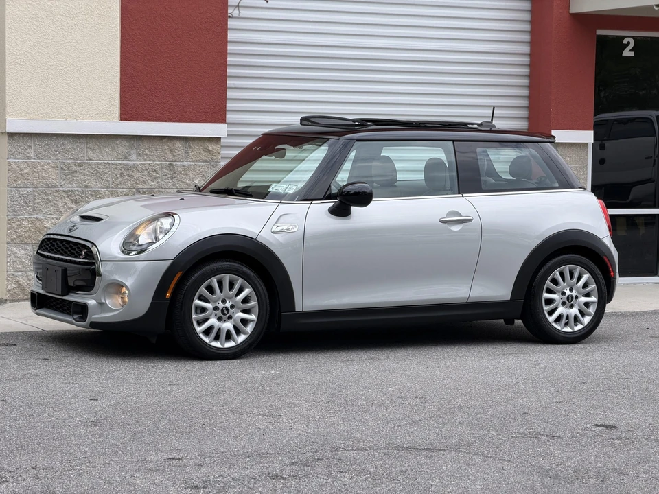 2014 Mini Mini Cooper S 3rd Gen - Image 4 of 31