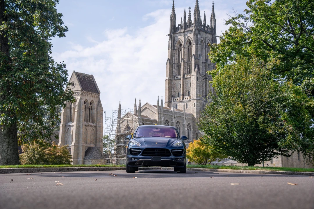2014 Porsche 958 Cayenne Turbo - Image 10 of 31