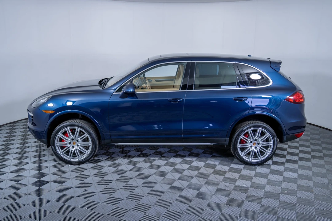 2014 Porsche 958 Cayenne Turbo - Image 24 of 31