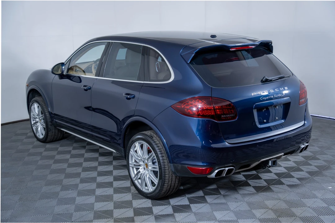 2014 Porsche 958 Cayenne Turbo - Image 27 of 31