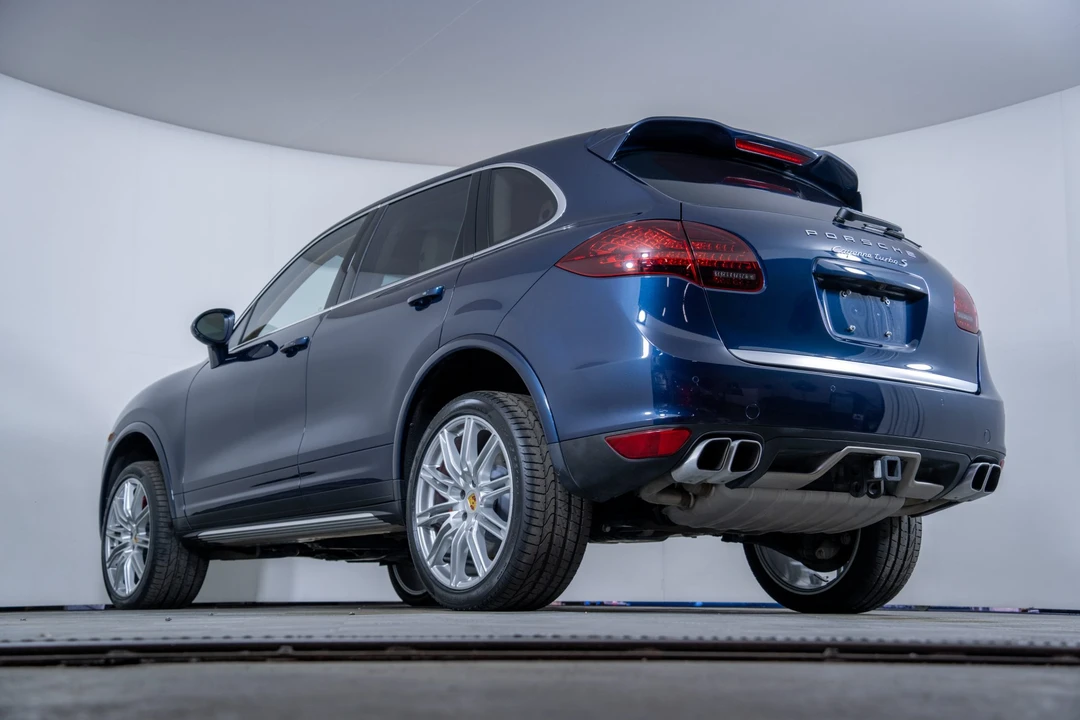 2014 Porsche 958 Cayenne Turbo - Image 29 of 31