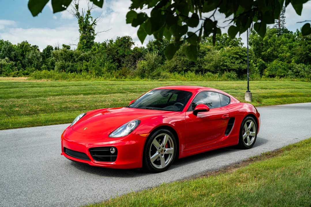 2014 Porsche 981 Cayman S - Image 7 of 31