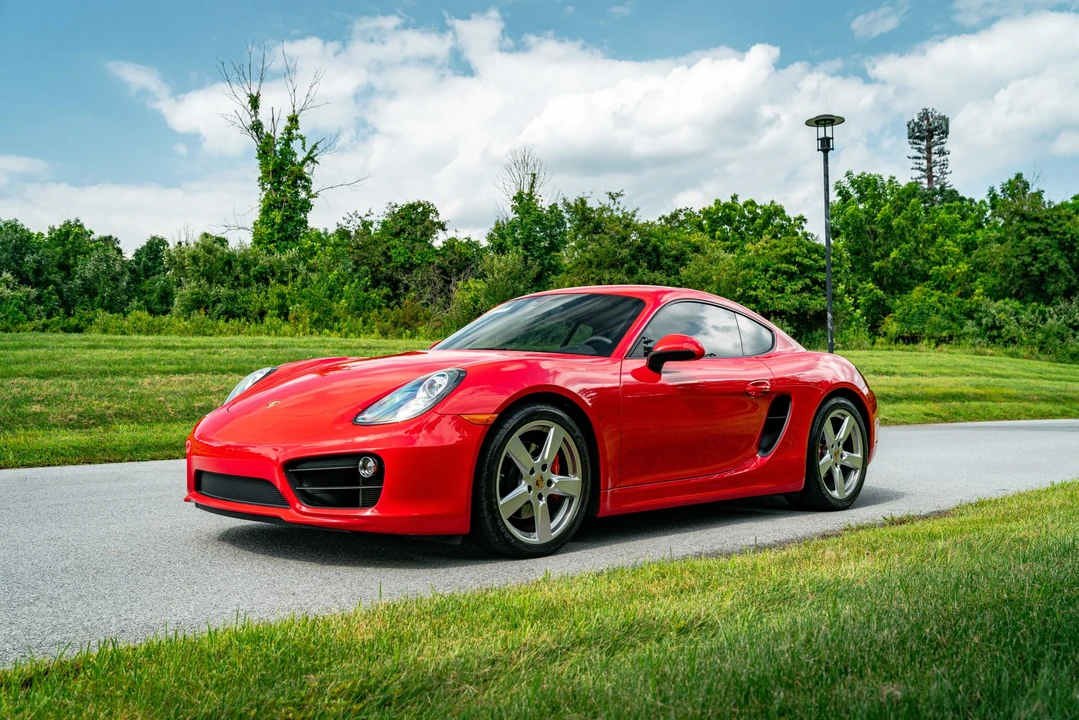 2014 Porsche 981 Cayman S - Image 8 of 31