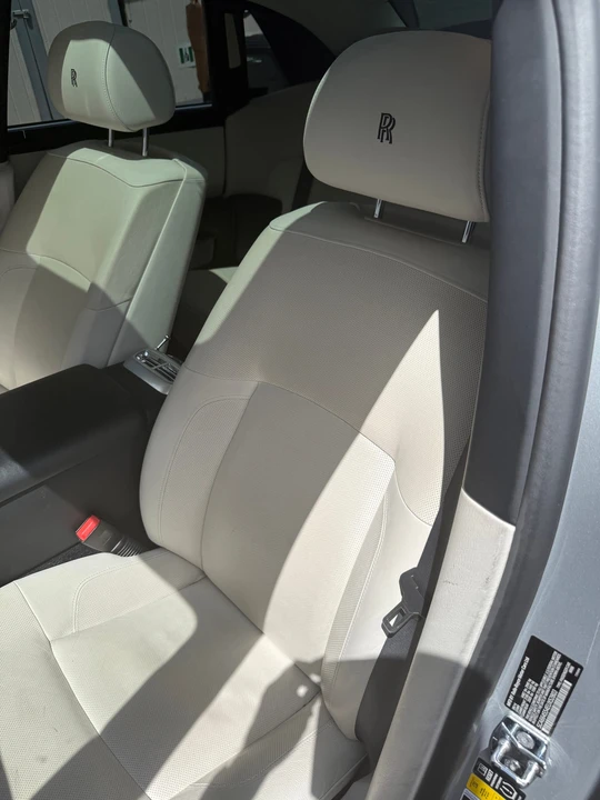 2014 Rolls-Royce Ghost 1st Gen - Image 30 of 31