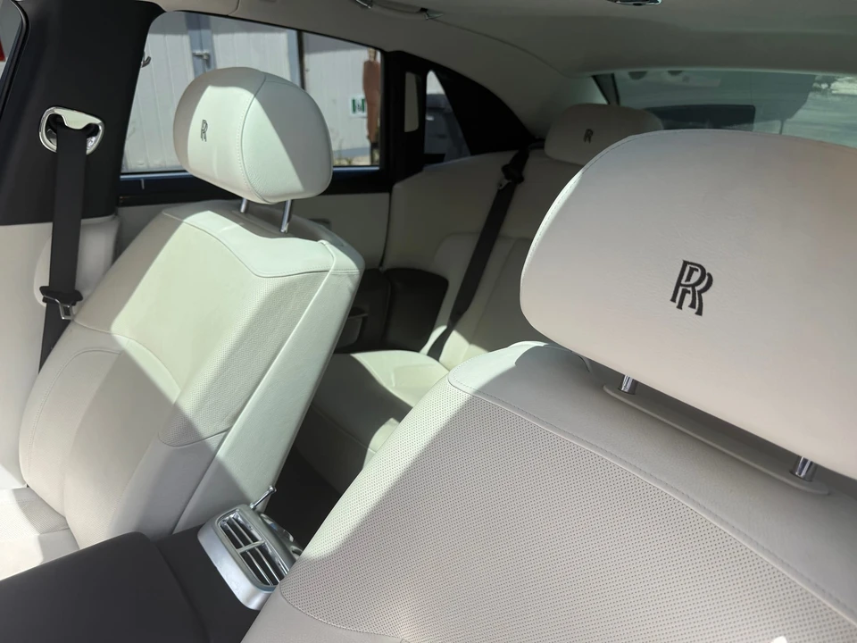2014 Rolls-Royce Ghost 1st Gen - Image 29 of 31