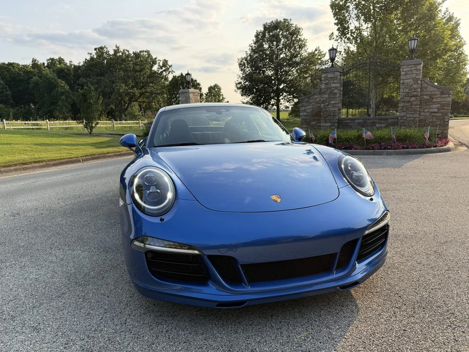 2015 Porsche 991 Carrera GTS - Image 9 of 31