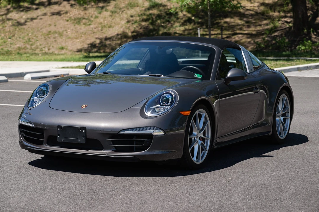 2015 Porsche 991 Targa 4 & 4S - Image 19 of 31