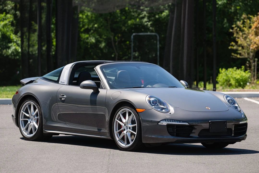 2015 Porsche 991 Targa 4 & 4S - Image 15 of 31