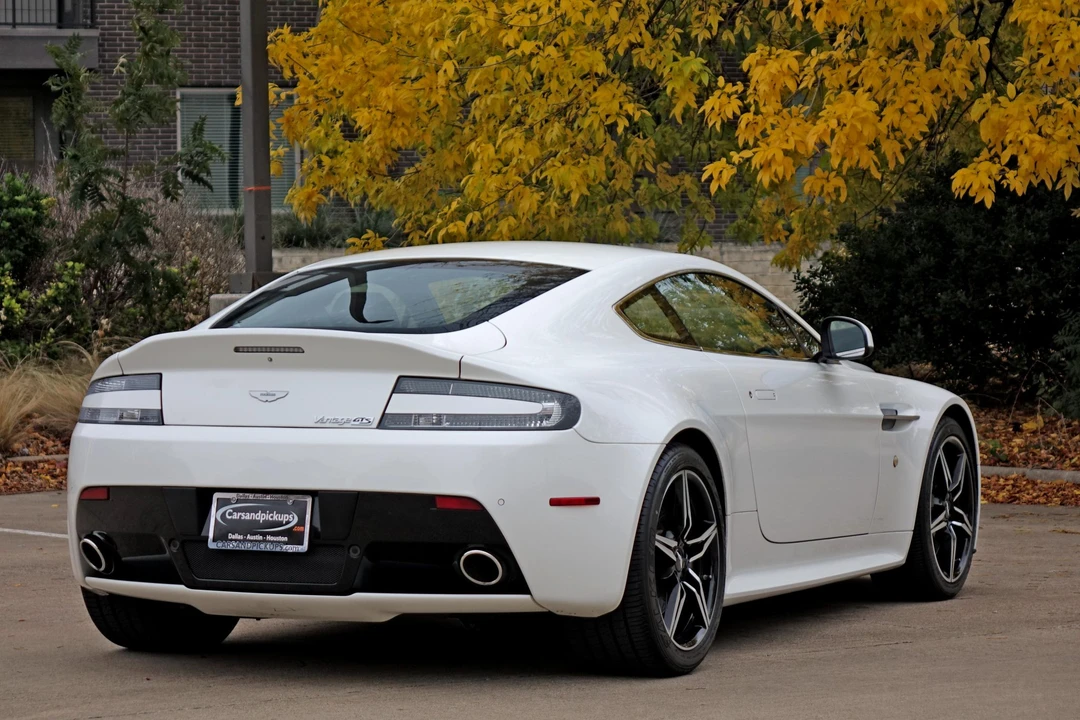 2016 Aston Martin V8 Vantage (2006-2017) - Image 11 of 31