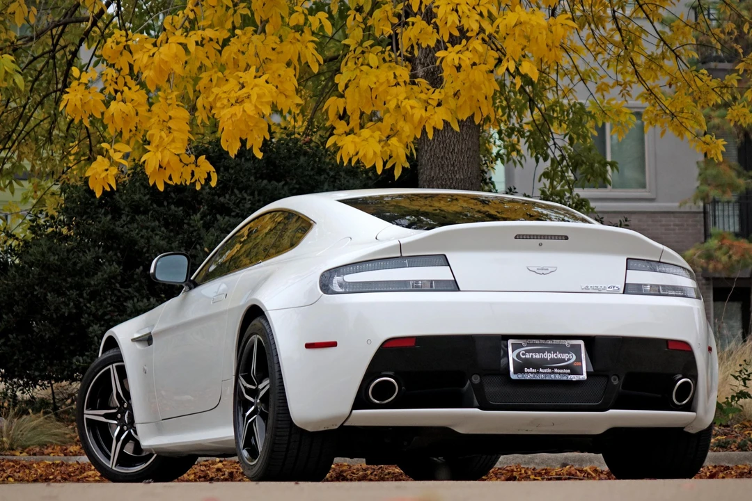 2016 Aston Martin V8 Vantage (2006-2017) - Image 15 of 31