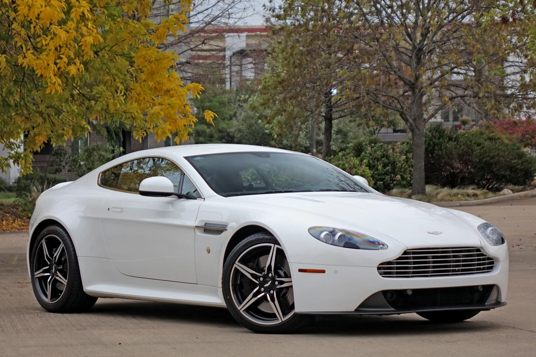 2016 Aston Martin V8 Vantage (2006-2017) - Image 7 of 31