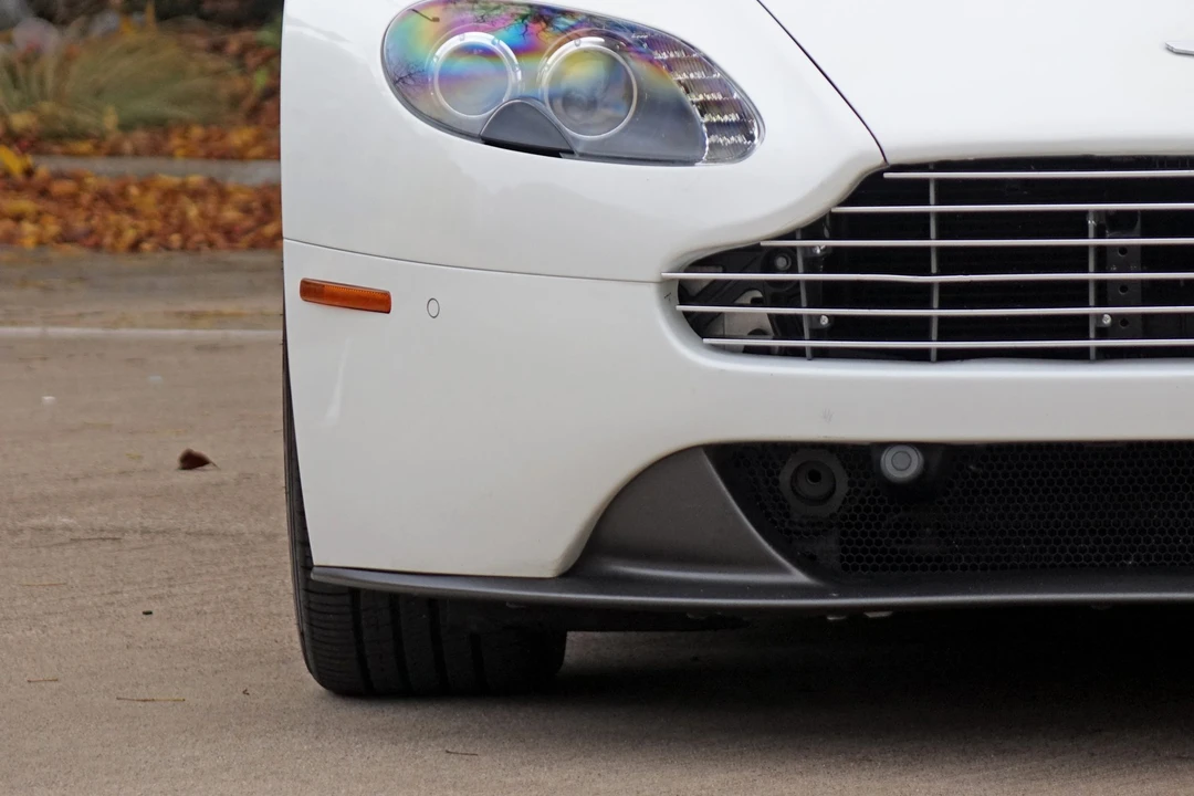 2016 Aston Martin V8 Vantage (2006-2017) - Image 25 of 31