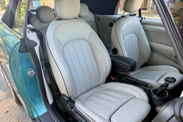 2016 Mini Mini Cooper S 3rd Gen - Image 4 of 7