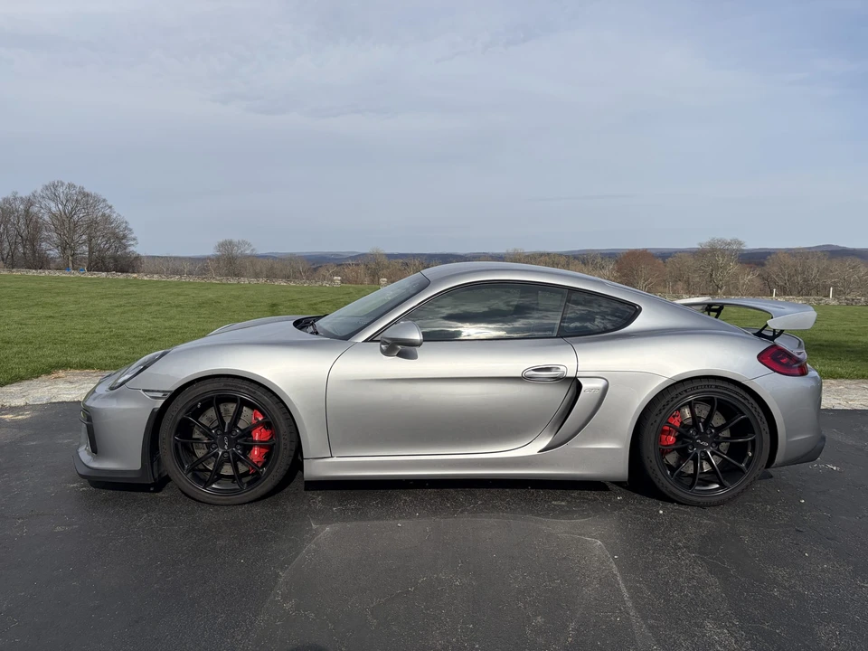 2016 Porsche 981 Cayman GT4 - Image 14 of 31
