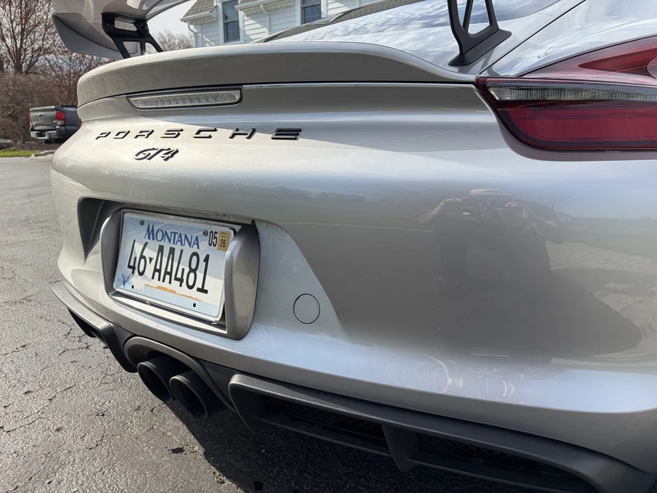 2016 Porsche 981 Cayman GT4 - Image 30 of 31