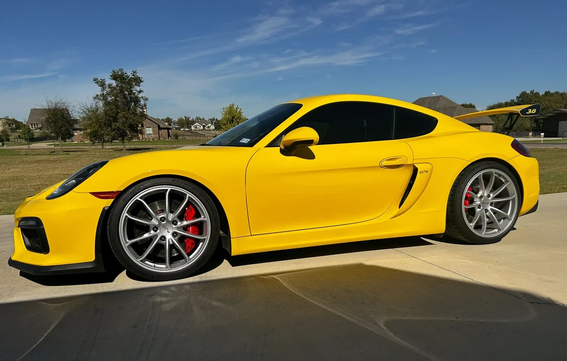 2016 Porsche 981 Cayman GT4 - Image 4 of 6