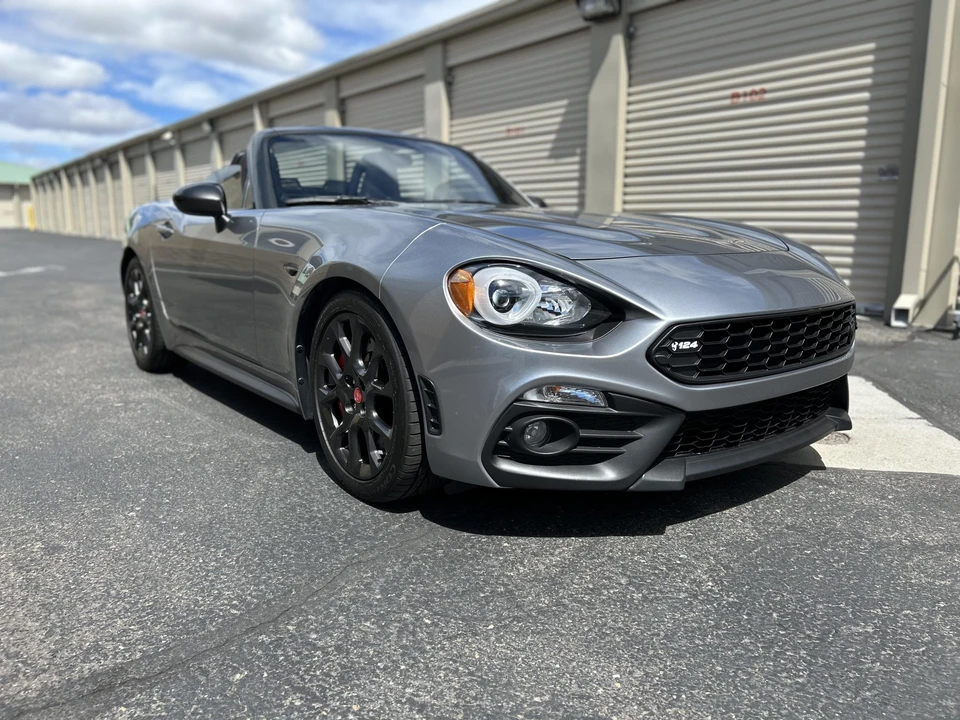 2017 Fiat 124 Spider - Image 10 of 31