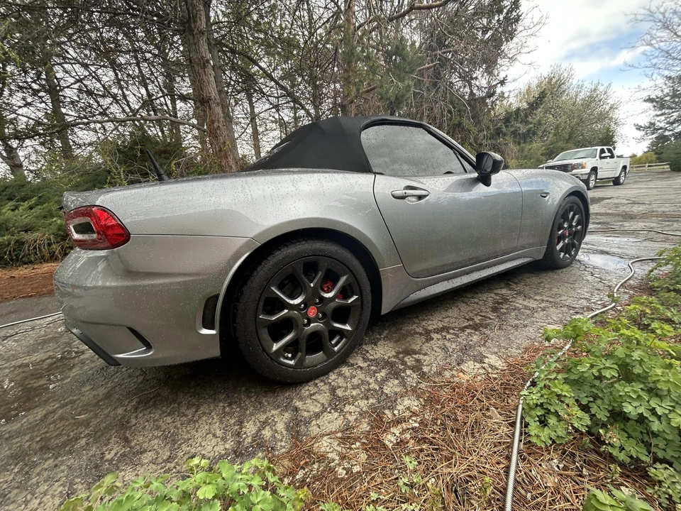 2017 Fiat 124 Spider - Image 19 of 31