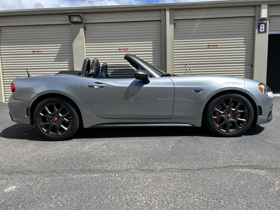 2017 Fiat 124 Spider - Image 7 of 31
