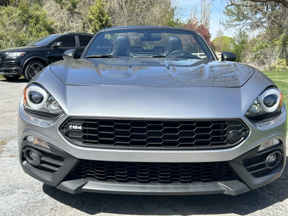 2017 Fiat 124 Spider - Image 27 of 31