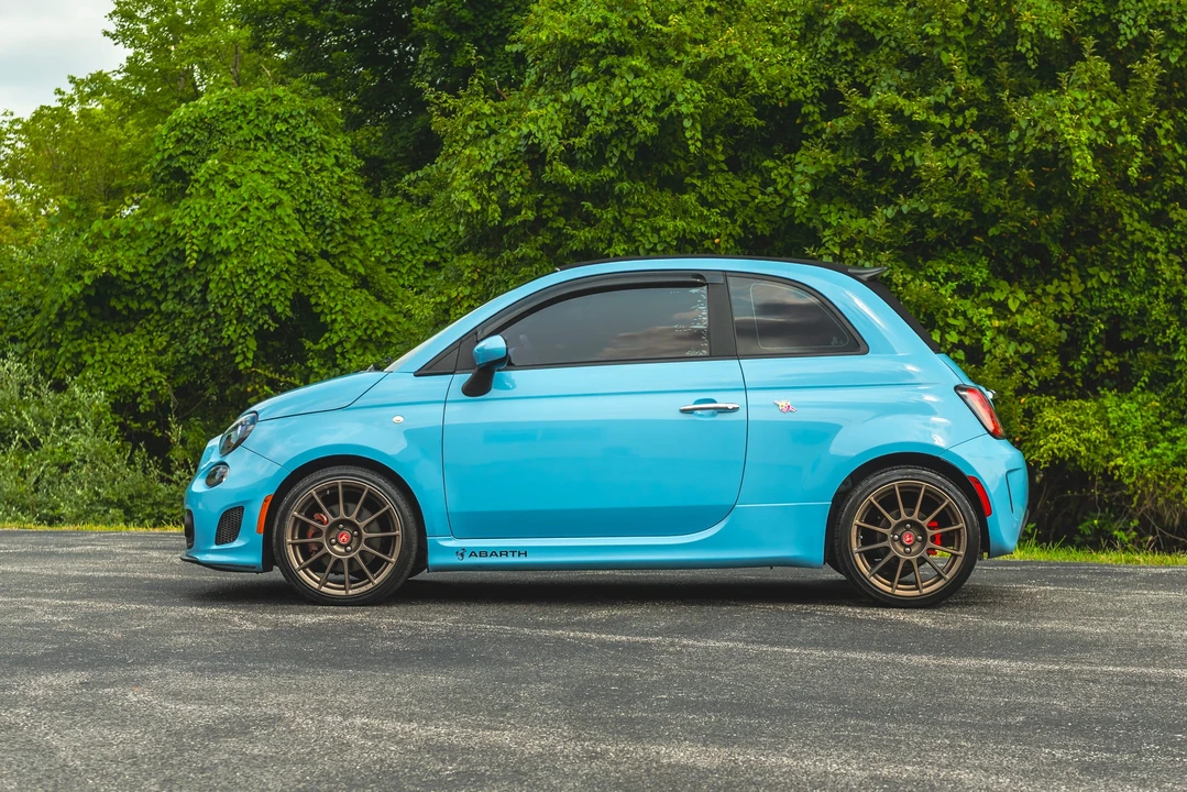 2017 Fiat Abarth 500 - Image 9 of 31