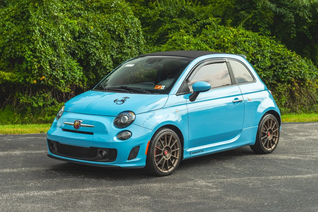 2017 Fiat Abarth 500 - Image 4 of 31