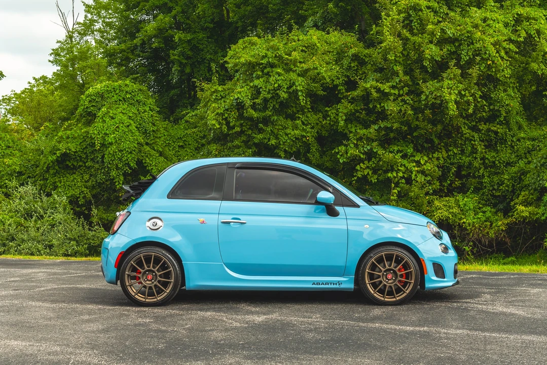 2017 Fiat Abarth 500 - Image 31 of 31