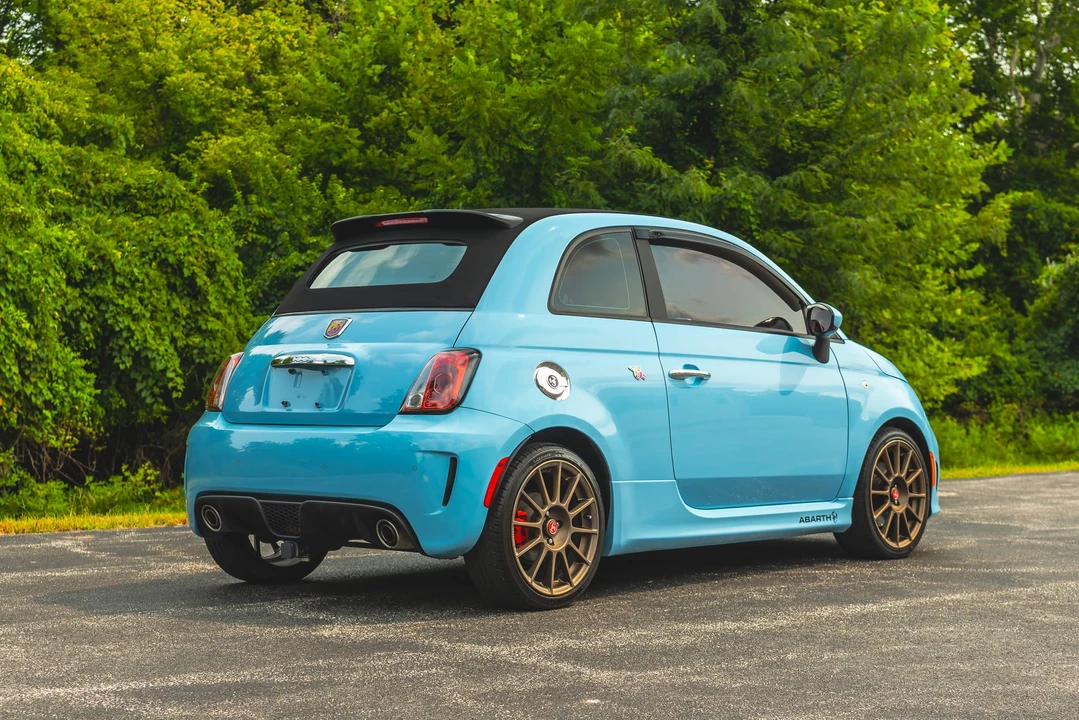 2017 Fiat Abarth 500 - Image 29 of 31