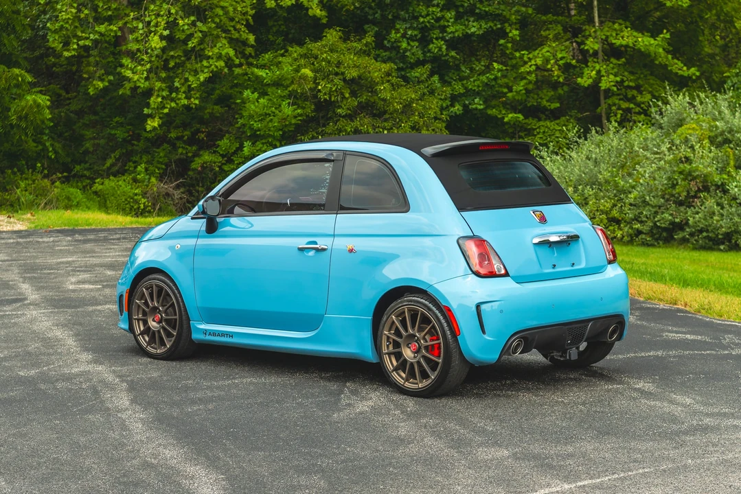 2017 Fiat Abarth 500 - Image 13 of 31