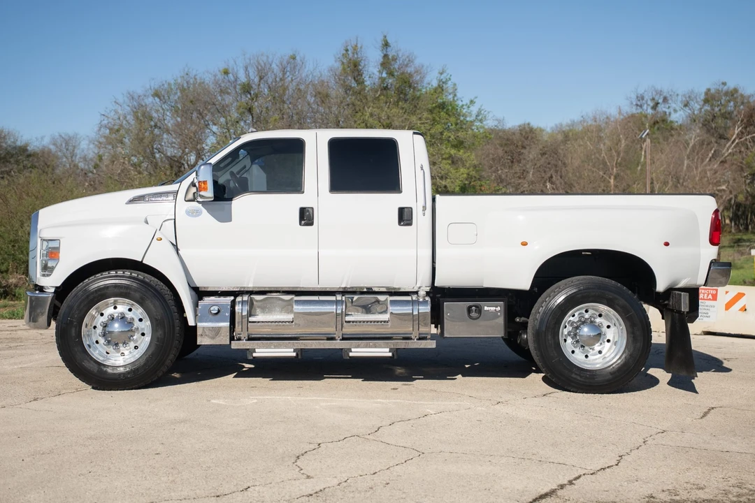 2017 Ford Super Duty 4th Gen - Image 3 of 7