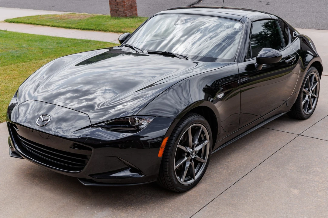 2017 Mazda ND MX-5 Miata - Image 2 of 31