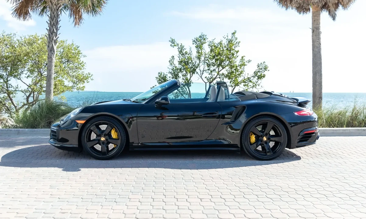 2017 Porsche 991 Turbo S - Image 4 of 6