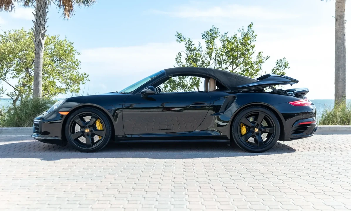 2017 Porsche 991 Turbo S - Image 5 of 6