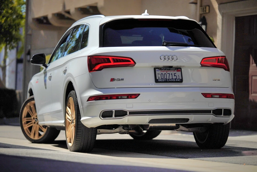 2018 Audi FY SQ5 - Image 5 of 31