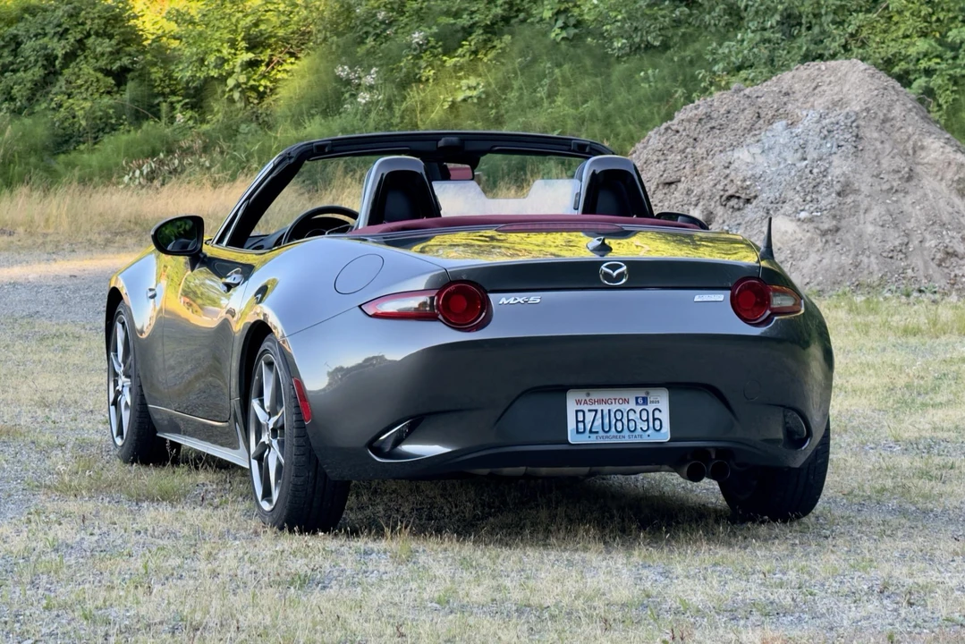 2018 Mazda ND MX-5 Miata - Image 8 of 31