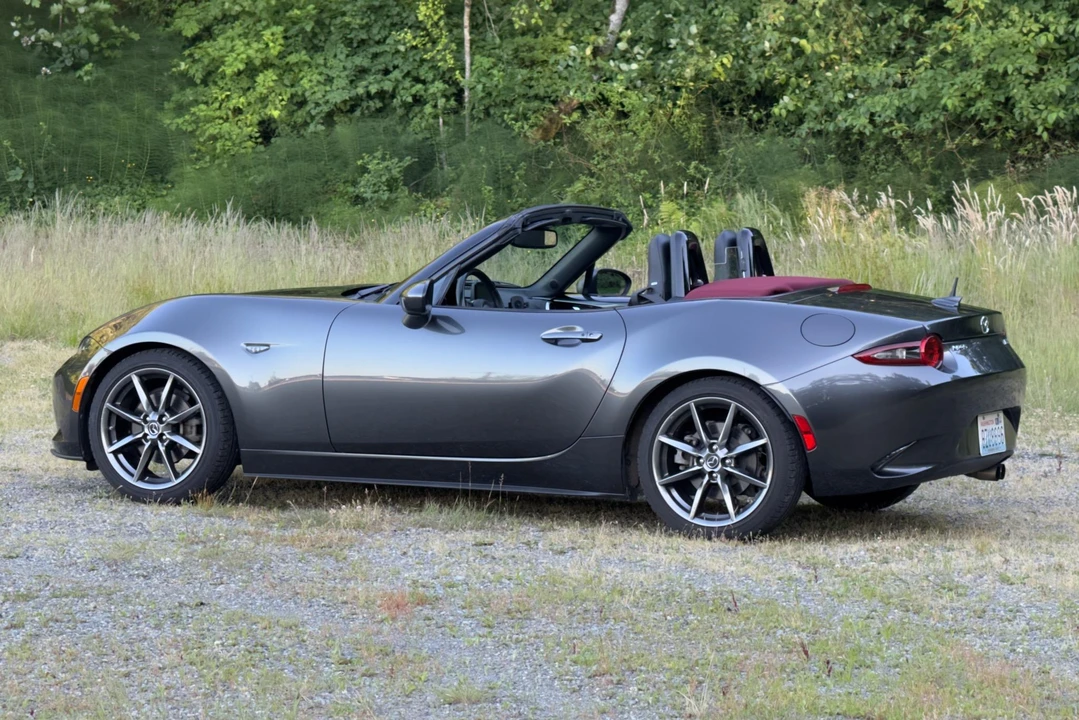 2018 Mazda ND MX-5 Miata - Image 5 of 31