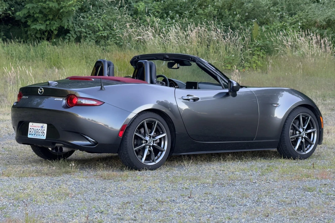 2018 Mazda ND MX-5 Miata - Image 13 of 31