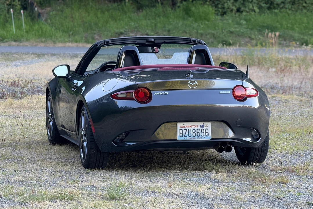 2018 Mazda ND MX-5 Miata - Image 24 of 31