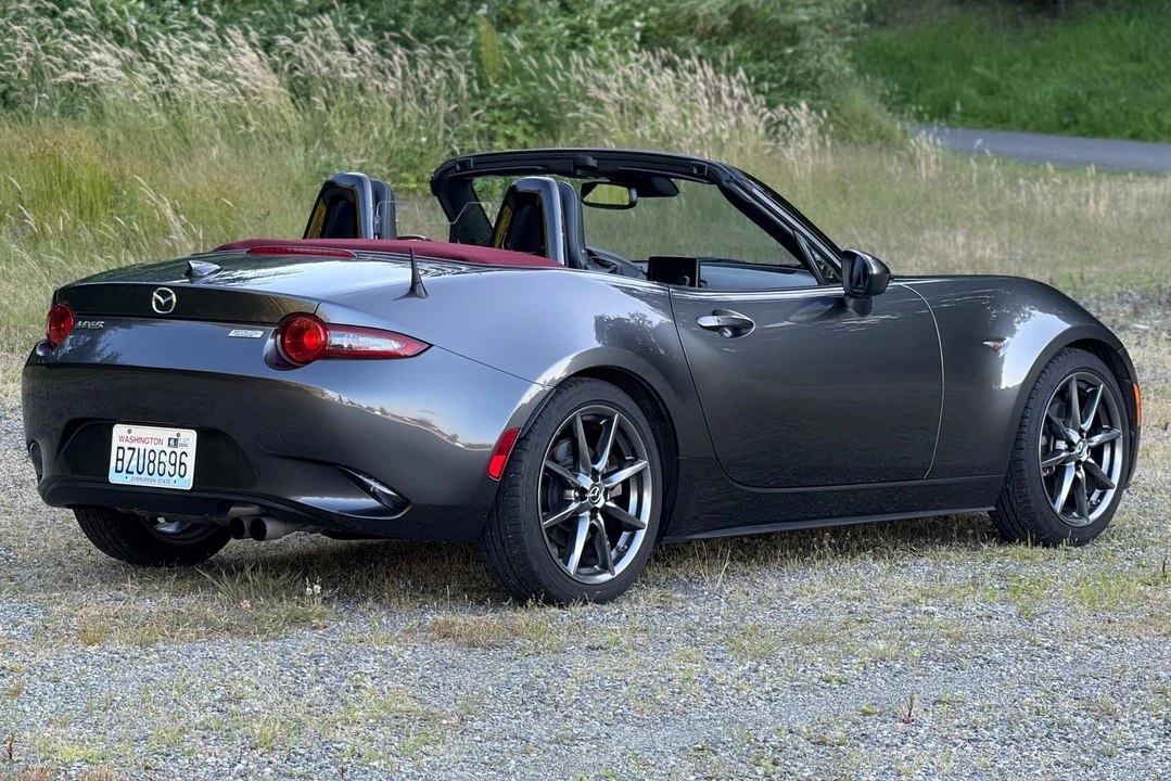 2018 Mazda ND MX-5 Miata - Image 27 of 31