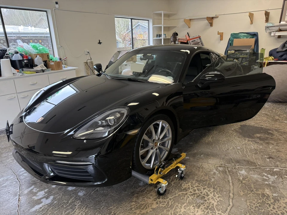 2018 Porsche 718 Cayman - Image 12 of 31