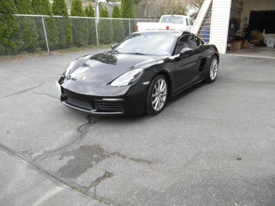 2018 Porsche 718 Cayman - Image 2 of 31