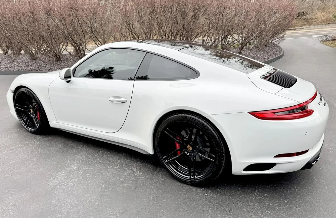 2018 Porsche 991 Carrera 4S - Image 7 of 31
