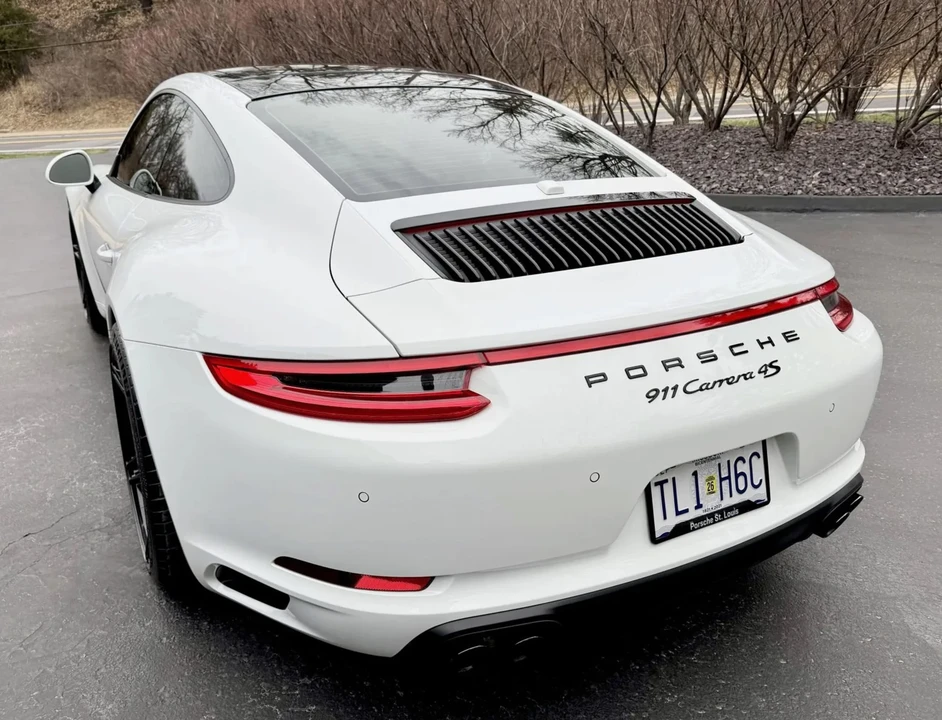 2018 Porsche 991 Carrera 4S - Image 10 of 31