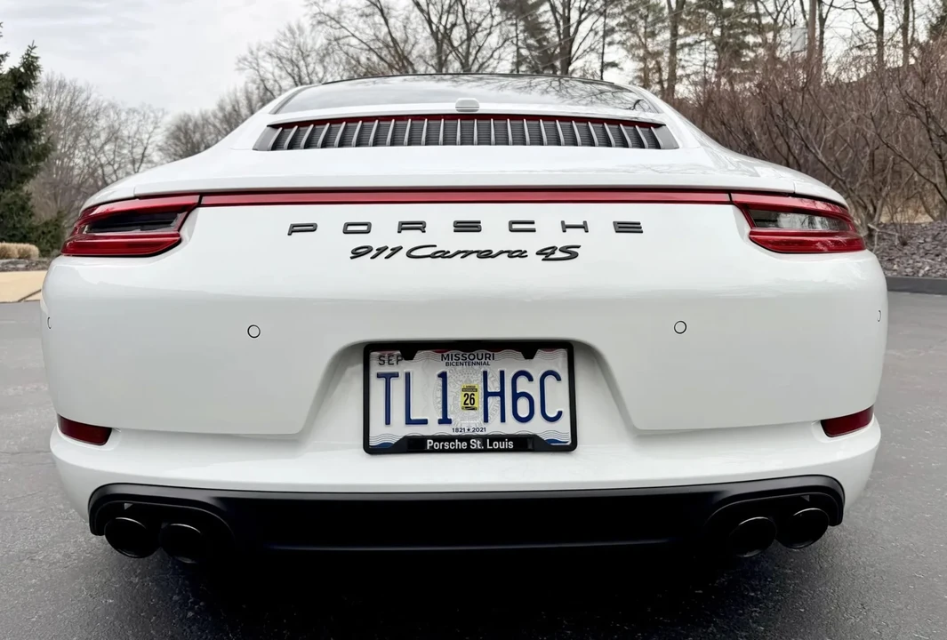 2018 Porsche 991 Carrera 4S - Image 13 of 31