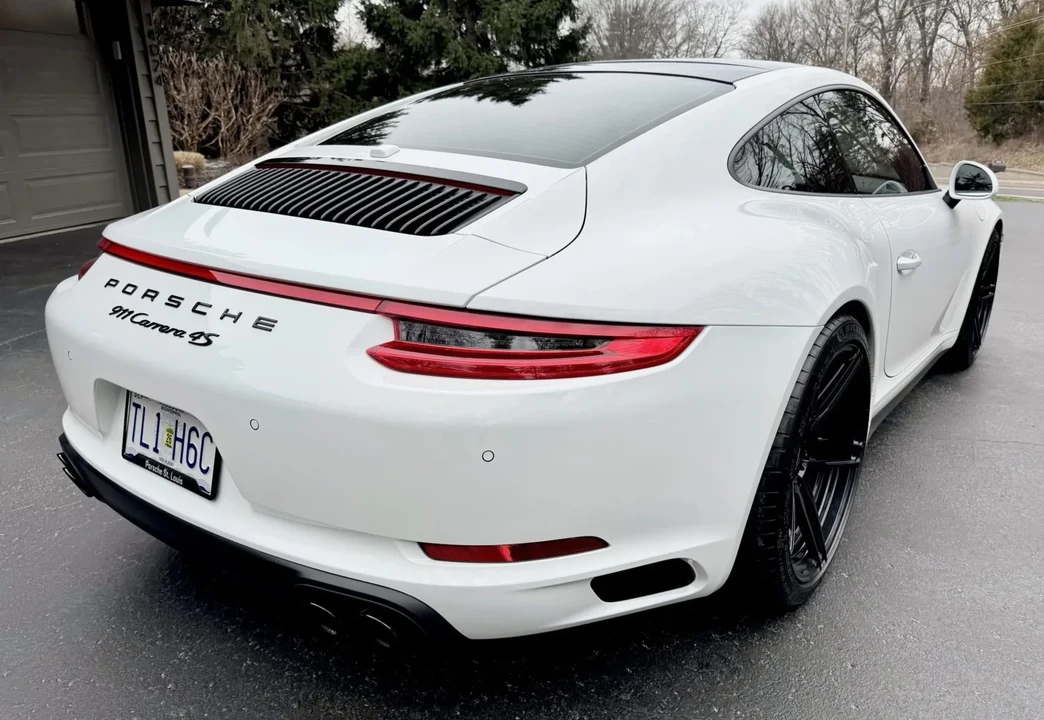 2018 Porsche 991 Carrera 4S - Image 14 of 31